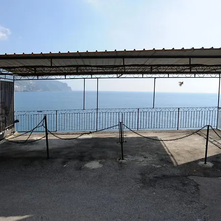 别墅 Spectacular With Private Platform, Parking And Terrace!