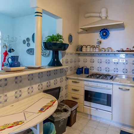 Spectacular With Private Platform, Parking And Terrace! 别墅 *