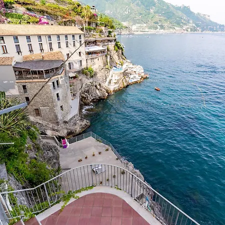 别墅 Spectacular With Private Platform, Parking And Terrace!